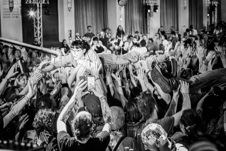 portée par la public au Loto Tekno 2025